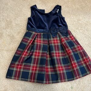 Girls dress. Used. Size 5T. The Children’s Place.
